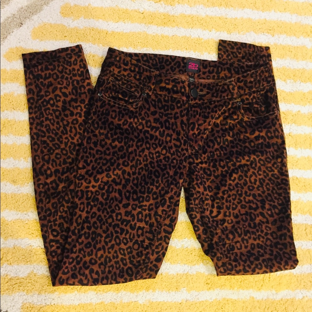 2b Bebe velvet jeans